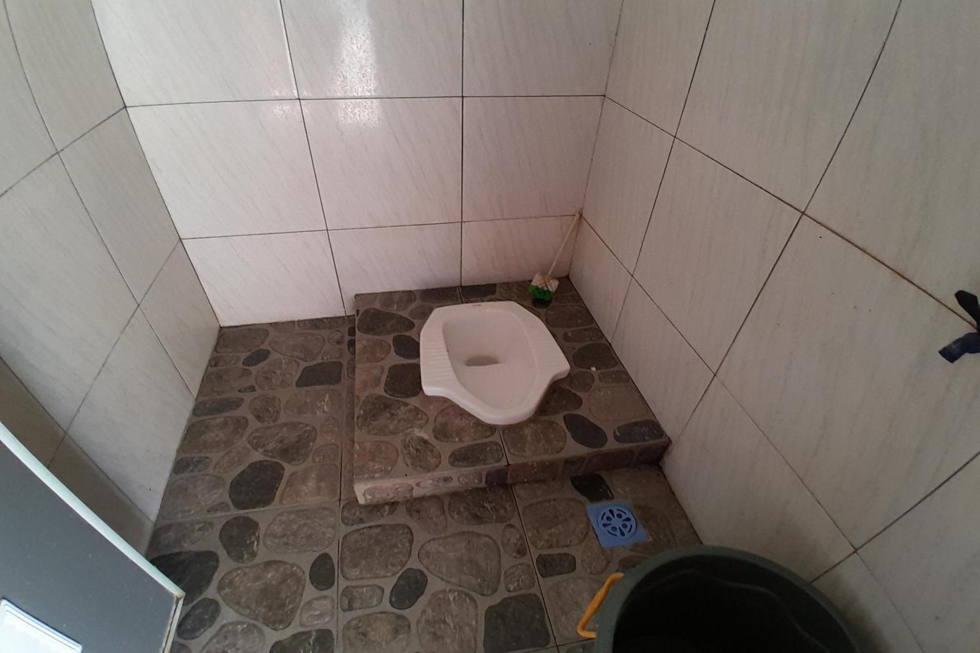 Spot On 93410 Wisma Bintang Jepara Bagian luar foto