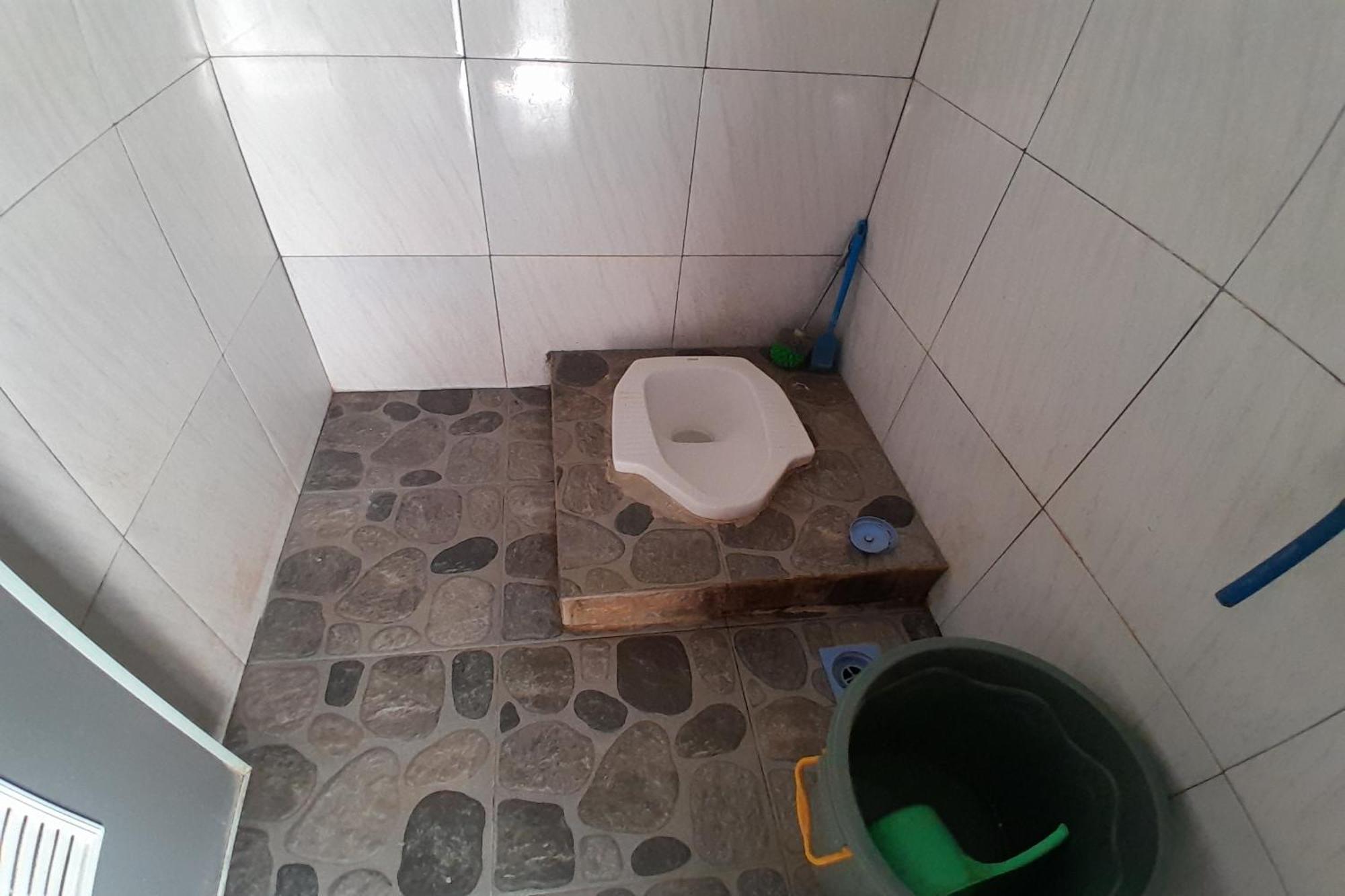 Spot On 93410 Wisma Bintang Jepara Bagian luar foto